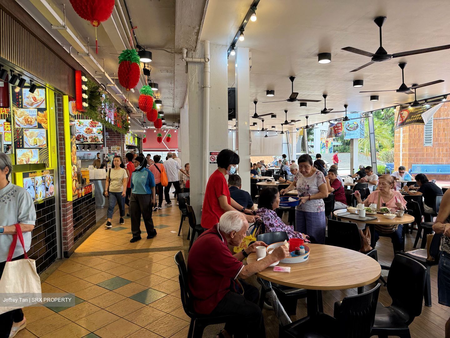 Clementi Avenue 3 (D5), Shop House #536273151